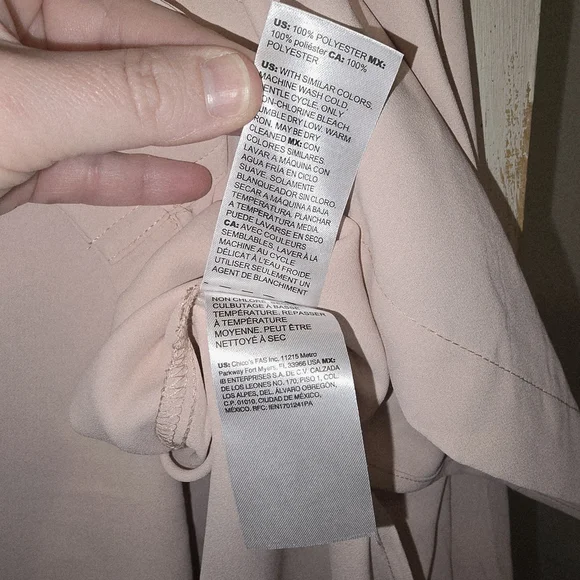 White House Black Market Blush Pink Blouse - Picture 7 of 8